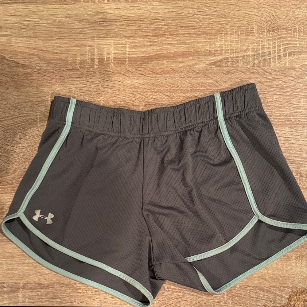 NWOT Under Armour Shorts - Picture 1 of 2